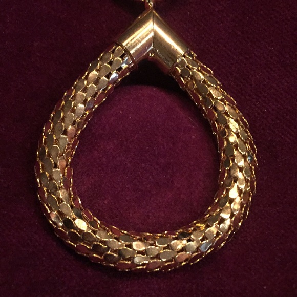 🌹 Vintage Gold Mesh Tear Drop Key Chain - Picture 5 of 9